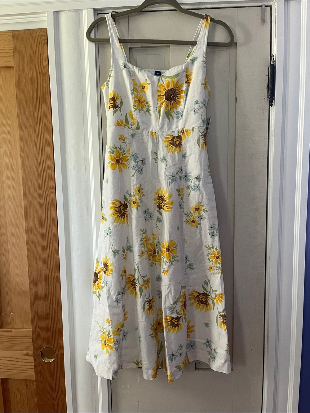Old Navy White Sunflower Midi Dress